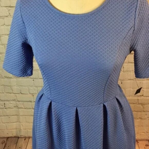 NWT Apt 9 Dress Periwinkle Blue Skater Style Fit & Flare has Pockets Medium - Picture 2 of 7